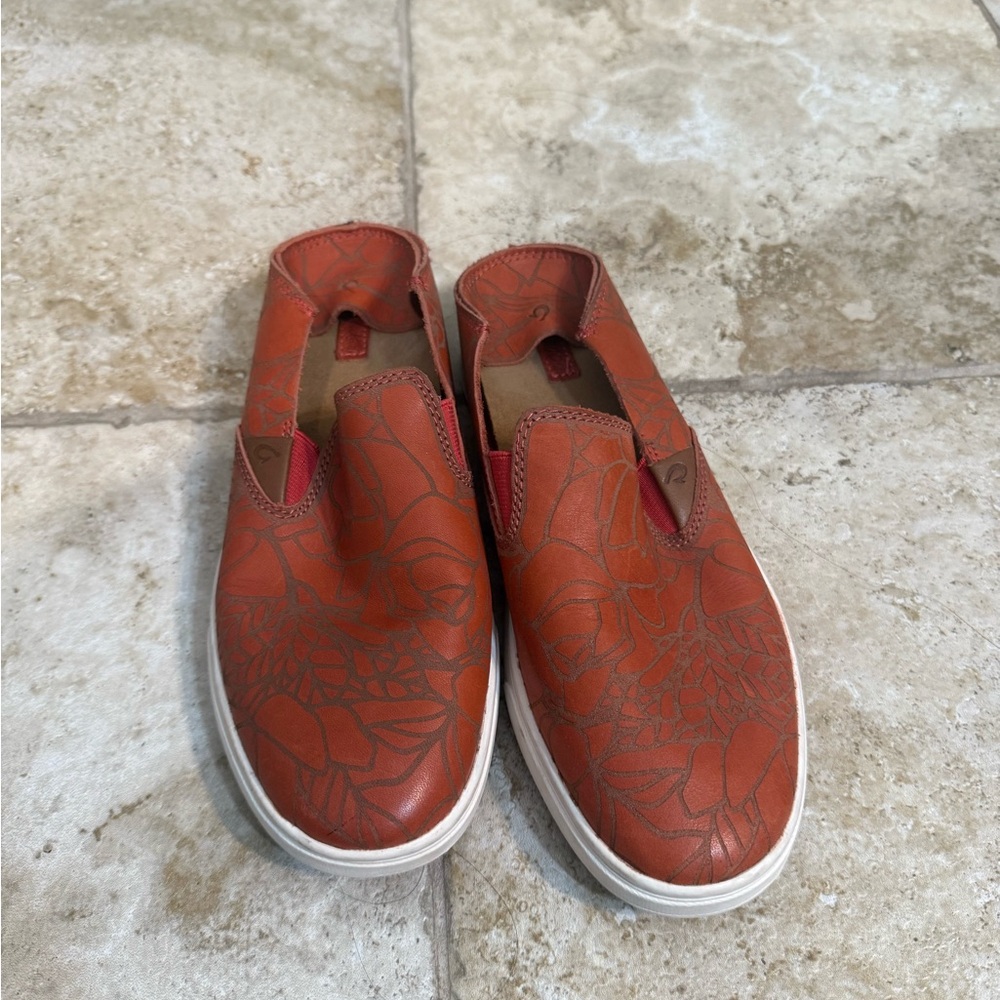 Floral Embossed Slip-On Shoes